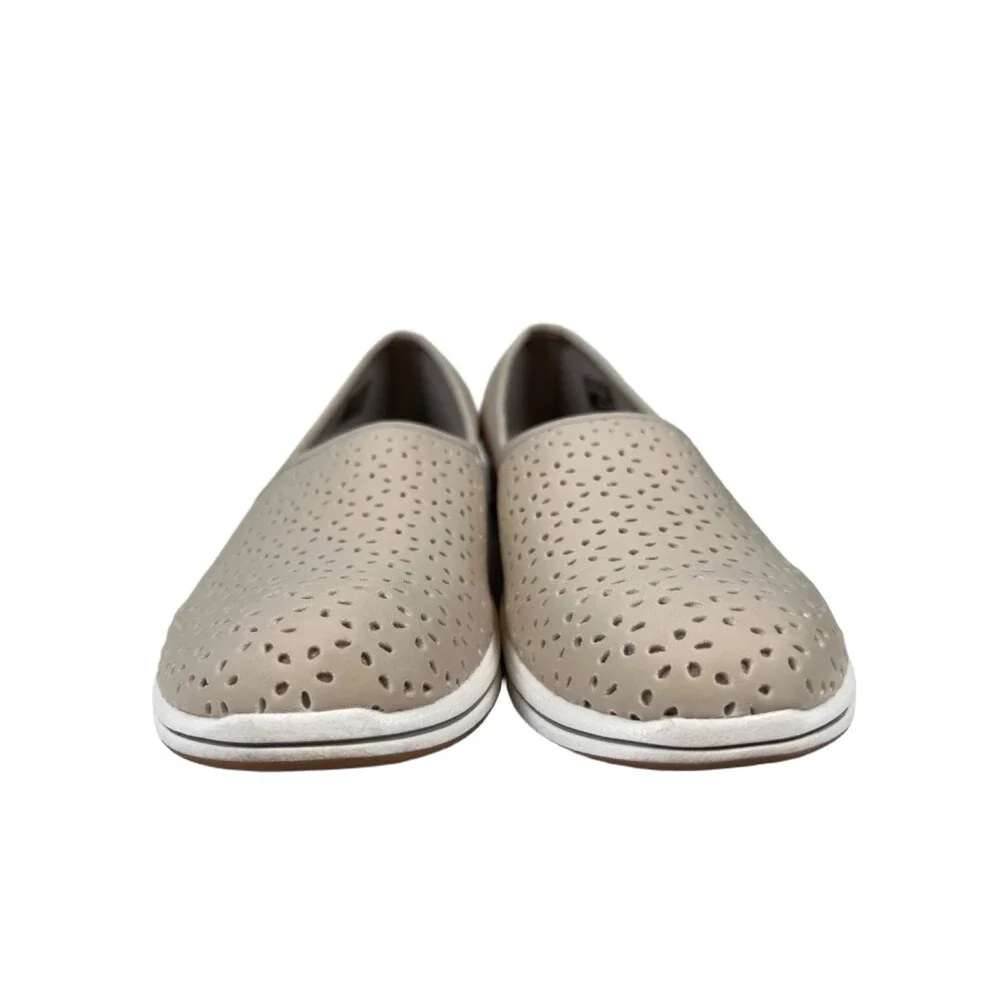 Clarks Cloudsteppers Women's Taupe/ Light Gray Perforated Slip On Loafers - 10